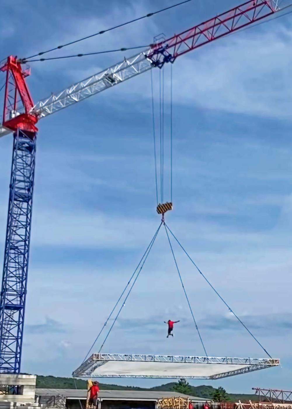 户外大型蹦床桁架