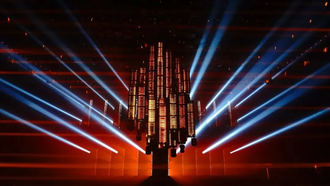 星辰成银河，水滴成海